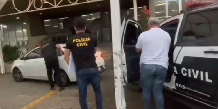Segundo consta nos autos, ela perdeu o bebê que esperava durante o período em que esteve refém. Foto: Reprodução
