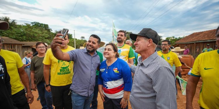 Maria aproveitou o feriado prolongado e esteve em Apuí, Humaitá, Novo Aripuanã e Nova Olinda do Norte, além das comunidades de Santo Antônio do Matupi e Realidade. Foto: Thiago Poncio / Assessoria MC