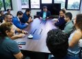 Parlamentar reuniu com os aprovados na Casa e marcou definição da data de ingresso dos novos servidores efetivos. Foto: Cleuton Silva/Dicom
