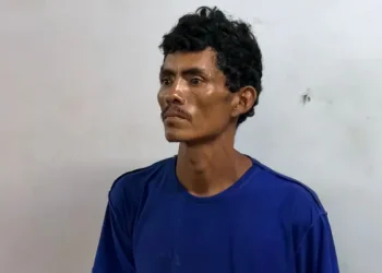 O homem foi encaminhado para a delegacia. Foto: Reprodução