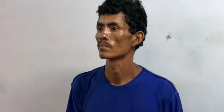 O homem foi encaminhado para a delegacia. Foto: Reprodução