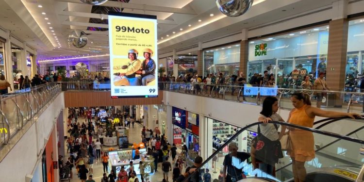 Feriado altera funcionamento do comércio e dos shoppings em Manaus; confira os horários