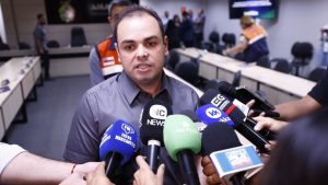 Governador Roberto Cidade anuncia antecipação da primeira parcela do 13º salário para 23 e 24 de julho