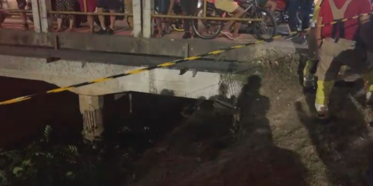 Mulher é achada morta sobre colchão embaixo da Ponte do Quarenta