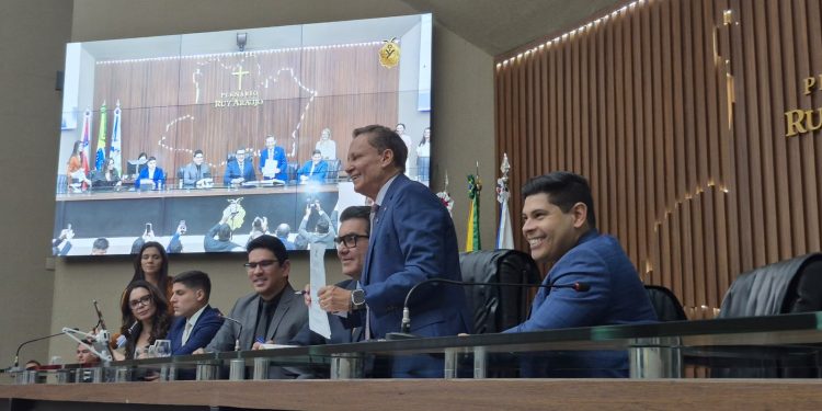 Governador vence mais uma disputa política na Assembleia Legislativa. Foto: Divulgação