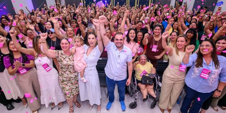 Thaisa Cidade reúne cerca de 300 mulheres e lança movimento de fortalecimento feminino