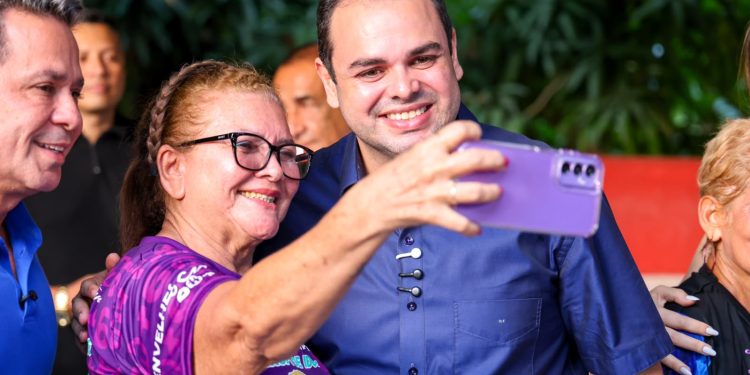 Roberto Cidade reafirma compromisso com a população idosa em encontro na zona Norte de Manaus