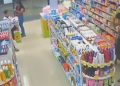 Vídeo mostra quatro mulheres furtando produtos de farmácia em Manaus; prejuízo passa de R$ 15 mil