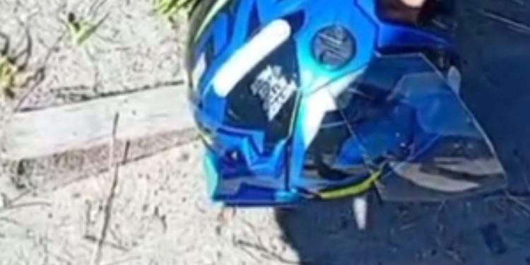 Motorista de app perde controle do carro e arrasta motoqueiro em acidente em Manaus