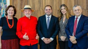 Roberto Cidade se reúne com Lula e busca apoio federal para enfrentar estiagem que pode impactar 300 mil famílias no Amazonas
