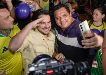 O parlamentar reafirmou o compromisso da Tropa da Mudança com o Amazonas e destacou a disposição do grupo para enfrentar os desafios do estado. Foto: Kiko Sanches e Isaque Ramos