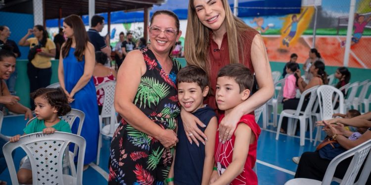 Thaisa Cidade destacou que a realização de mutirões aos finais de semana representa o compromisso do Governo do Amazonas em ampliar a oferta de atendimentos. Foto: Divulgação