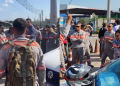 A entrada e saída da empresa foi bloqueada. Foto: Reprodução