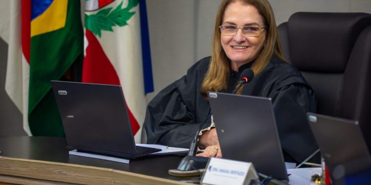 Para garantir o cumprimento da ordem, a juíza fixou uma penalidade pecuniária diária de R$ 10 mil em caso de desobediência. Foto: Reprodução