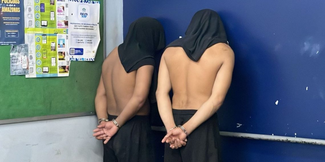Dois homens são presos após PM encontrar cerca de 3 toneladas de dr0g4s em casa no Tarumã
