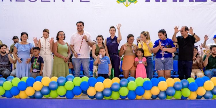 Governo Presente leva serviços de saúde, cidadania e assistência social a Autazes
