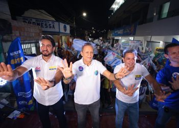 Adjuto Afonso reúne lideranças da Zona Leste ao lado de Tadeu de Souza