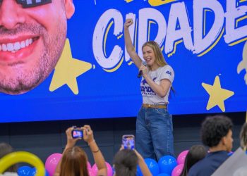 Thaisa Cidade reúne mais de 300 jovens e apresenta propostas de Roberto Cidade para a juventude do Amazonas