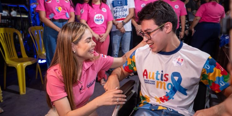 Thaísa Cidade representa Roberto Cidade em reunião com segmento social e apresenta propostas de inclusão