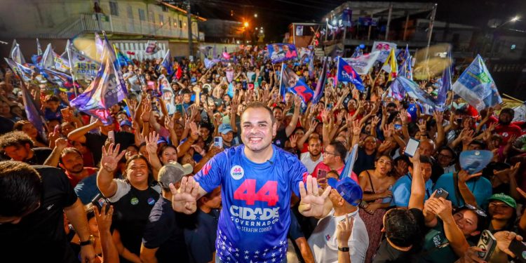 Roberto Cidade e Serafim Corrêa levam propostas do Plano de Governo a diferentes regiões de Manaus