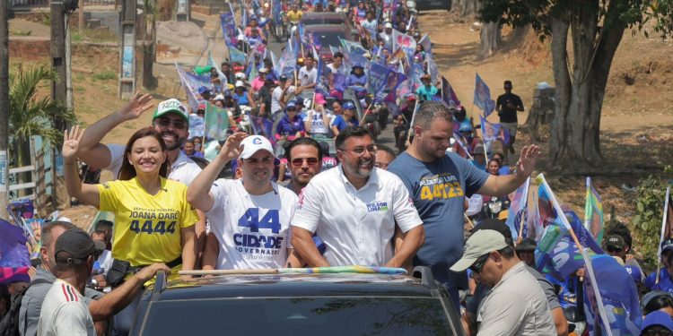 Itacoatiara: ‘Tiramos as pessoas da lama e da poeira’, diz Wilson Lima ao falar sobre a obra da AM-010