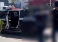 Vídeo: mulher é enf0rcada pelo companheiro e pede socorro à polícia em Manaus