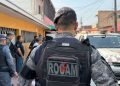Mulher é suspeita de m@tar o marido com f@cada por causa de R$ 10 no Centro de Manaus