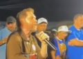 Plínio Valério abraça a esquerda e sobe em palanque com políticos ligados a Lula no interior do AM