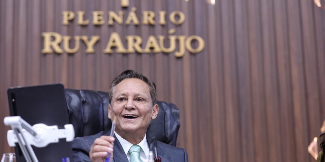 Adjuto Afonso é reeleito para o sétimo mandato na Assembleia Legislativa do Amazonas