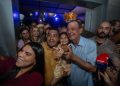 De estágio remunerado a novas casas, Omar apresenta propostas para jovens e famílias do Amazonas