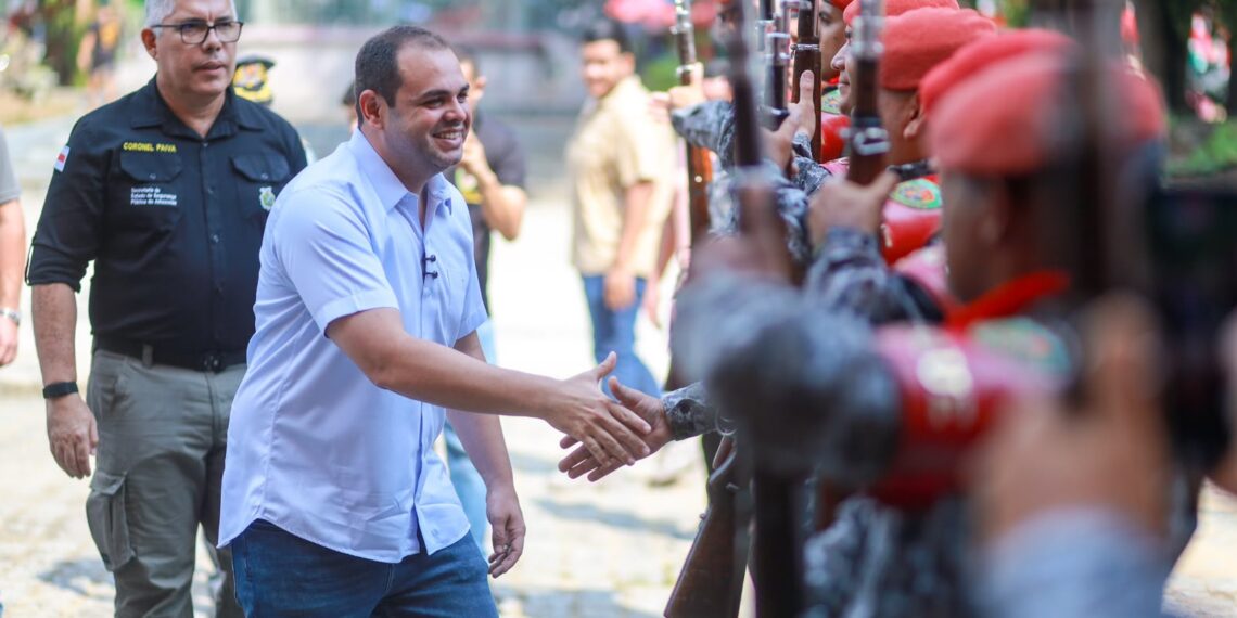 Governador Roberto Cidade oficializa promoção de 316 policiais militares do Amazonas