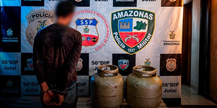 Após pular muro de presídio no Amazonas, homem é pres0 furtand0 botijas