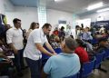 Governador Roberto Cidade reforça atendimento a idosos com mutirão oftalmológico e entrega de óculos