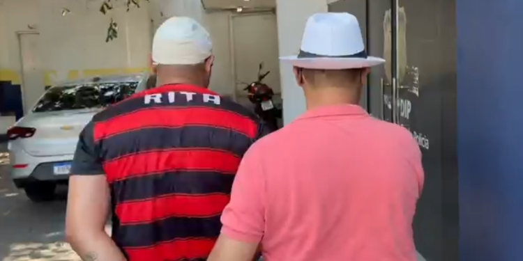 ‘Leandrão’, procurado por tr@f1c0 e de grupo cr!m!noso, é pr3s0 no bairro Praça 14