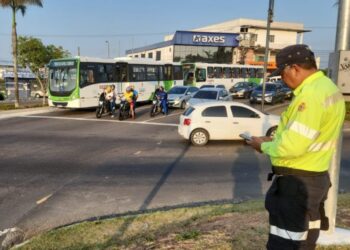 Manaus terá transporte gratuito e operação de trânsito neste domingo de segundo turno