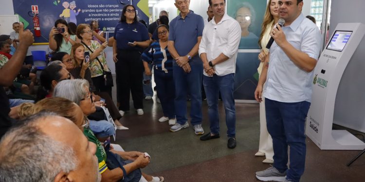 Governador Roberto Cidade coloca em funcionamento a primeira Carreta do Coração do Brasil