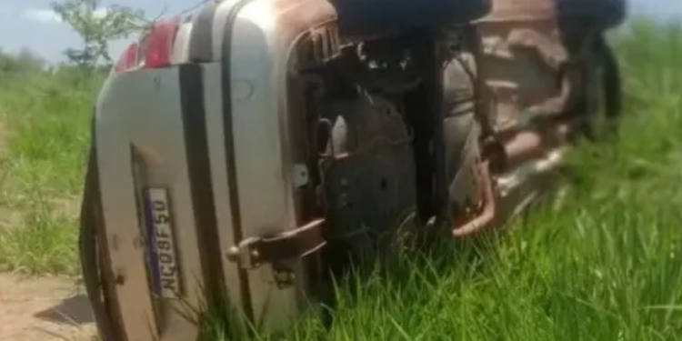 Policial e servidora da Justiça Eleitoral ficam f3rid@s em ac1dente com transporte de urnas em Lábrea