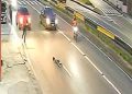 Vídeo forte: veja momento em que menino é atr0pelado por carro em alta velocidade em Manaus