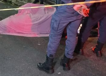 Homem é ex3cut4d0 a tir0s ao abrir o portão de casa na Compensa