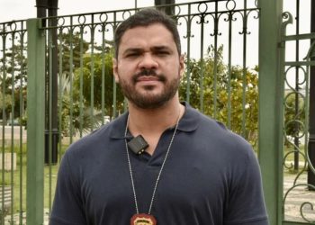 PC transfere delegado para outra delegacia em Manaus, mas Justiça barra mudança por falta de justificativa