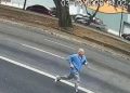 Vídeo: Jornalista persegue suspeito após ter celular furtado, passa mal e m0rr3 na rua